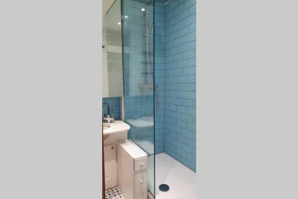 Central 1 Bedroom Apartment *Zone 1* Elephant And Castle 伦敦 外观 照片