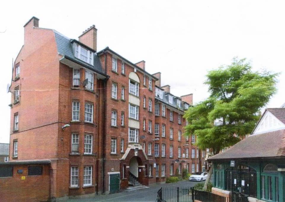 Central 1 Bedroom Apartment *Zone 1* Elephant And Castle 伦敦 外观 照片