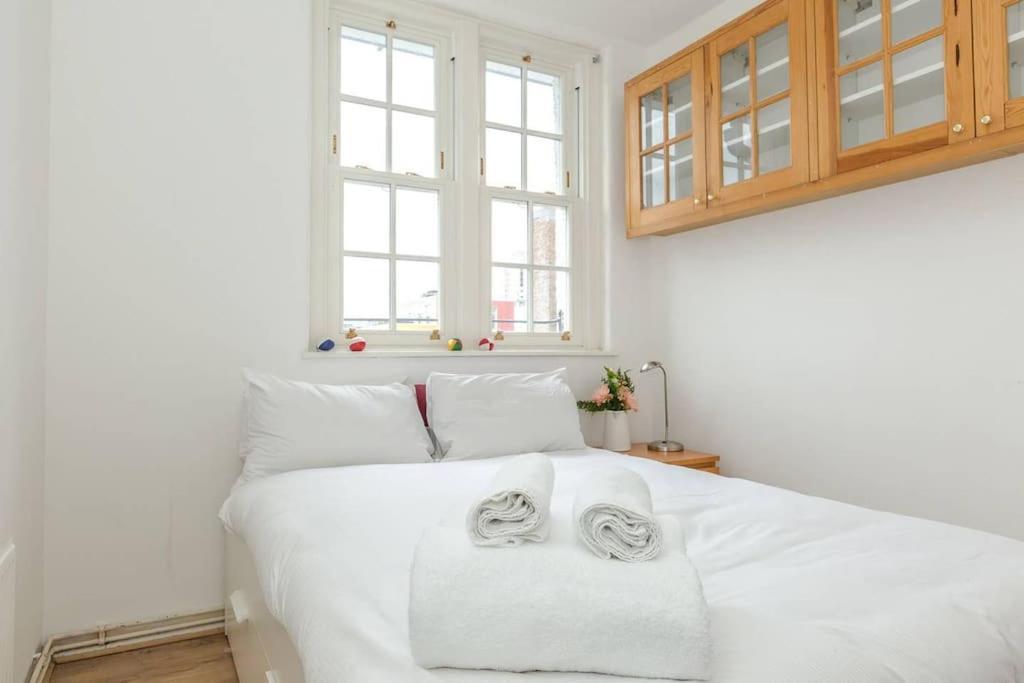 Central 1 Bedroom Apartment *Zone 1* Elephant And Castle 伦敦 外观 照片